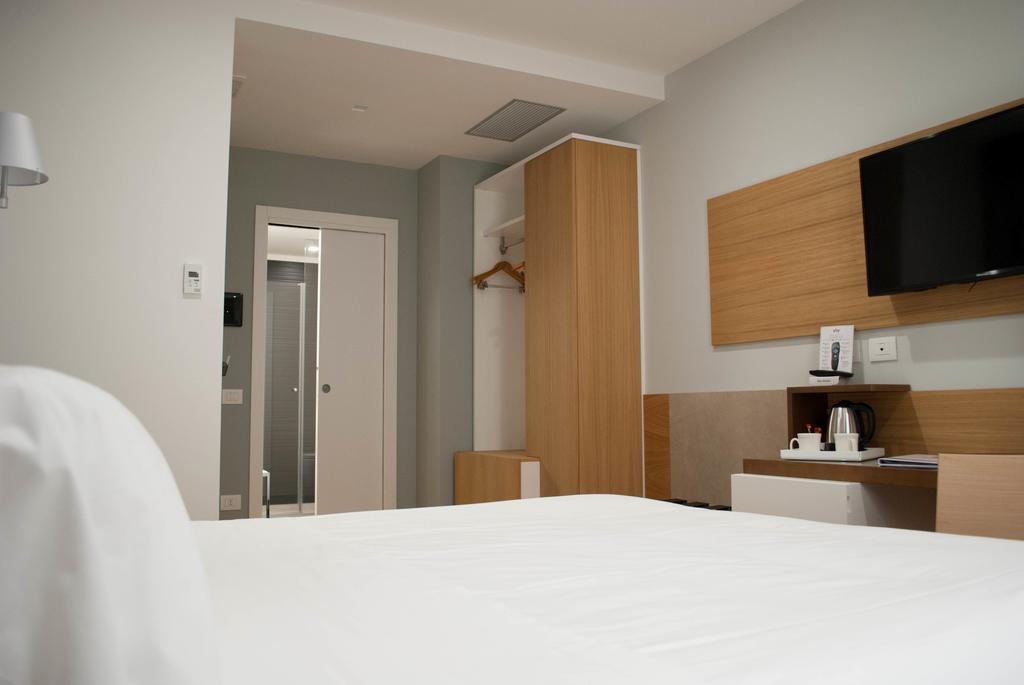 Best Western Ai Cavalieri Hotel ปาแลร์โม ภายนอก รูปภาพ